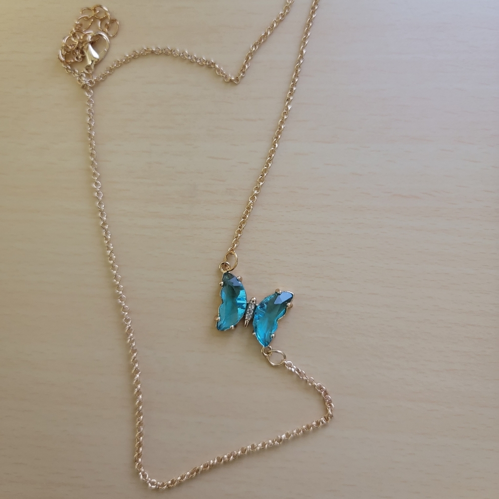 Brand new beautiful butterfly necklace